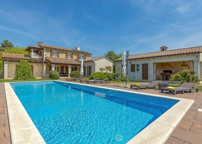 Stancija Martina * Kringa