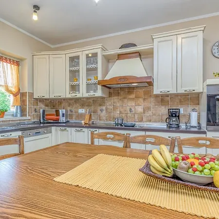 Stancija Martina וילה Kringa